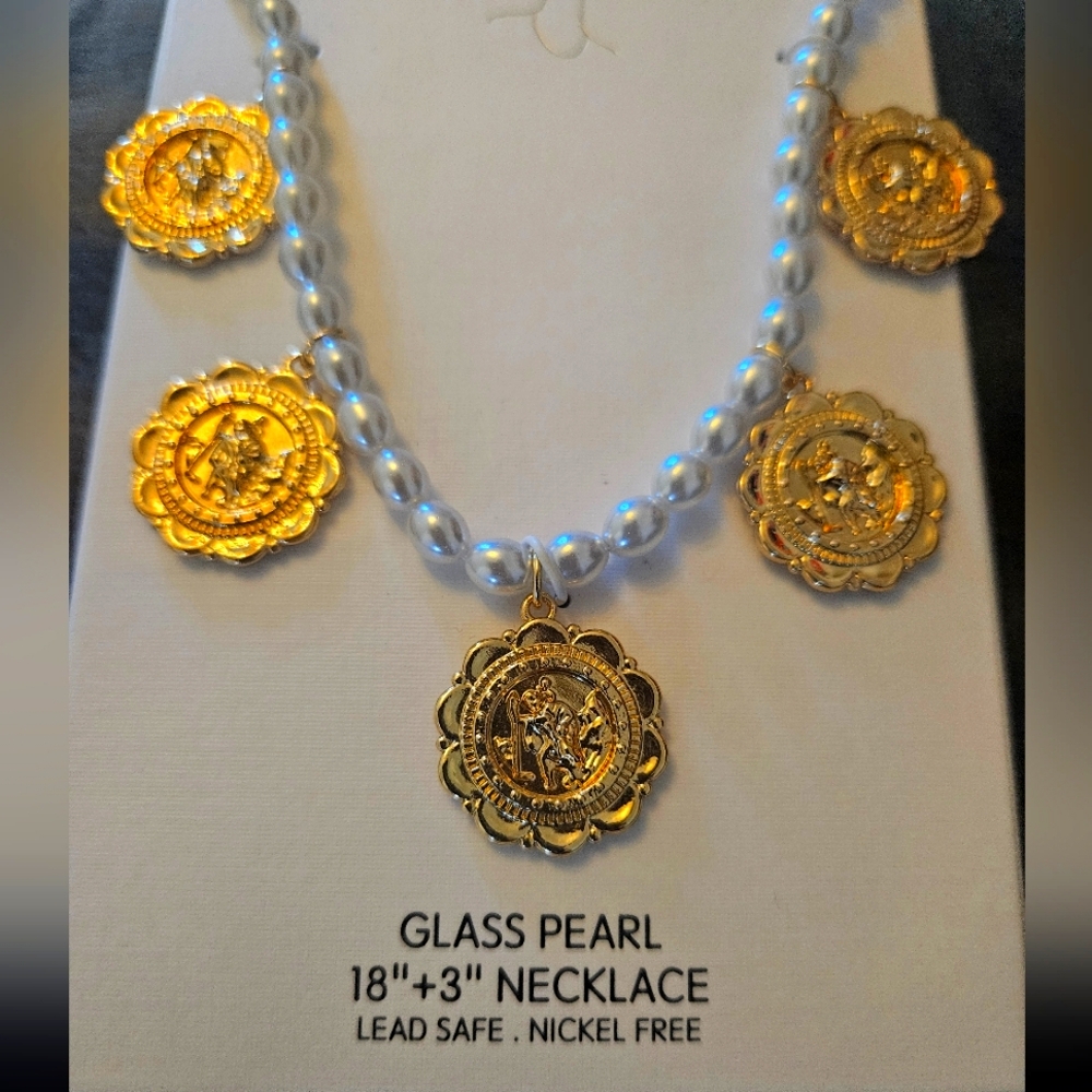 Gold and White Glass Pearl Necklace